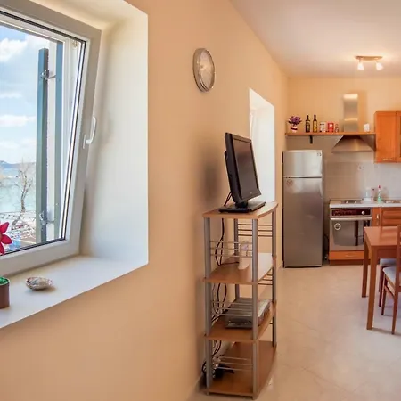 Gloria Mare Apartment *